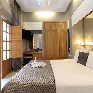 Habitación con Cama King